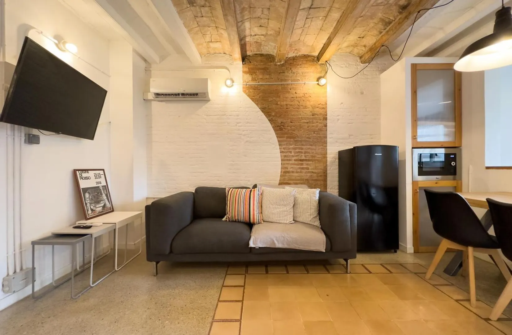 Barcelona Touch Apartments - Font Honrada Spanje