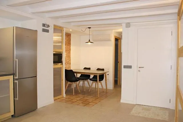 Barcelona Touch Apartments - Font Honrada