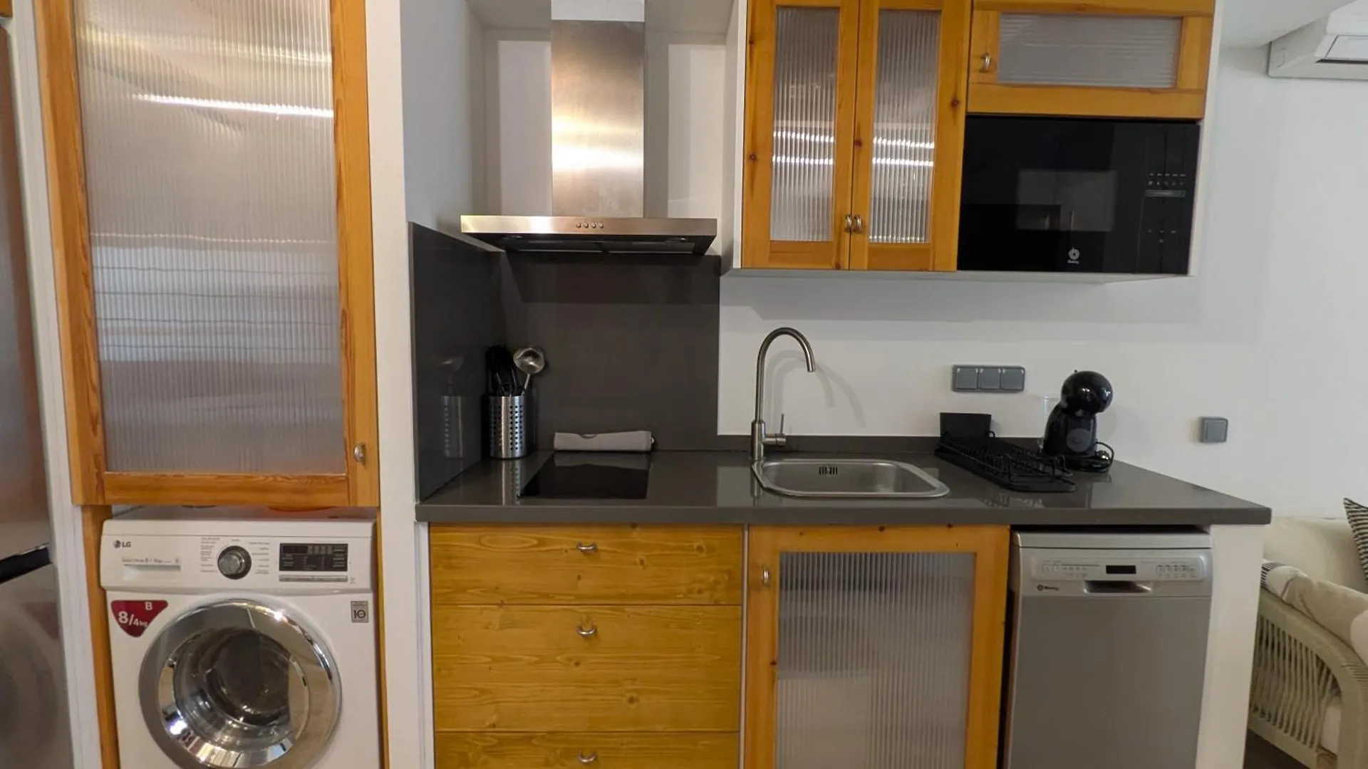 Barcelona Touch Apartments - Font Honrada