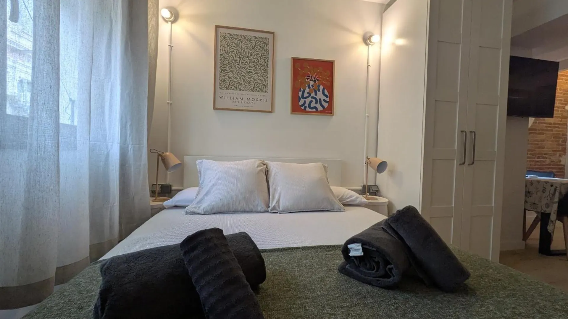 Barcelona Touch Apartments - Font Honrada