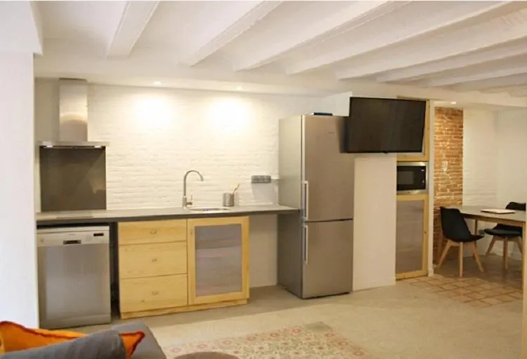 Barcelona Touch Apartments - Font Honrada